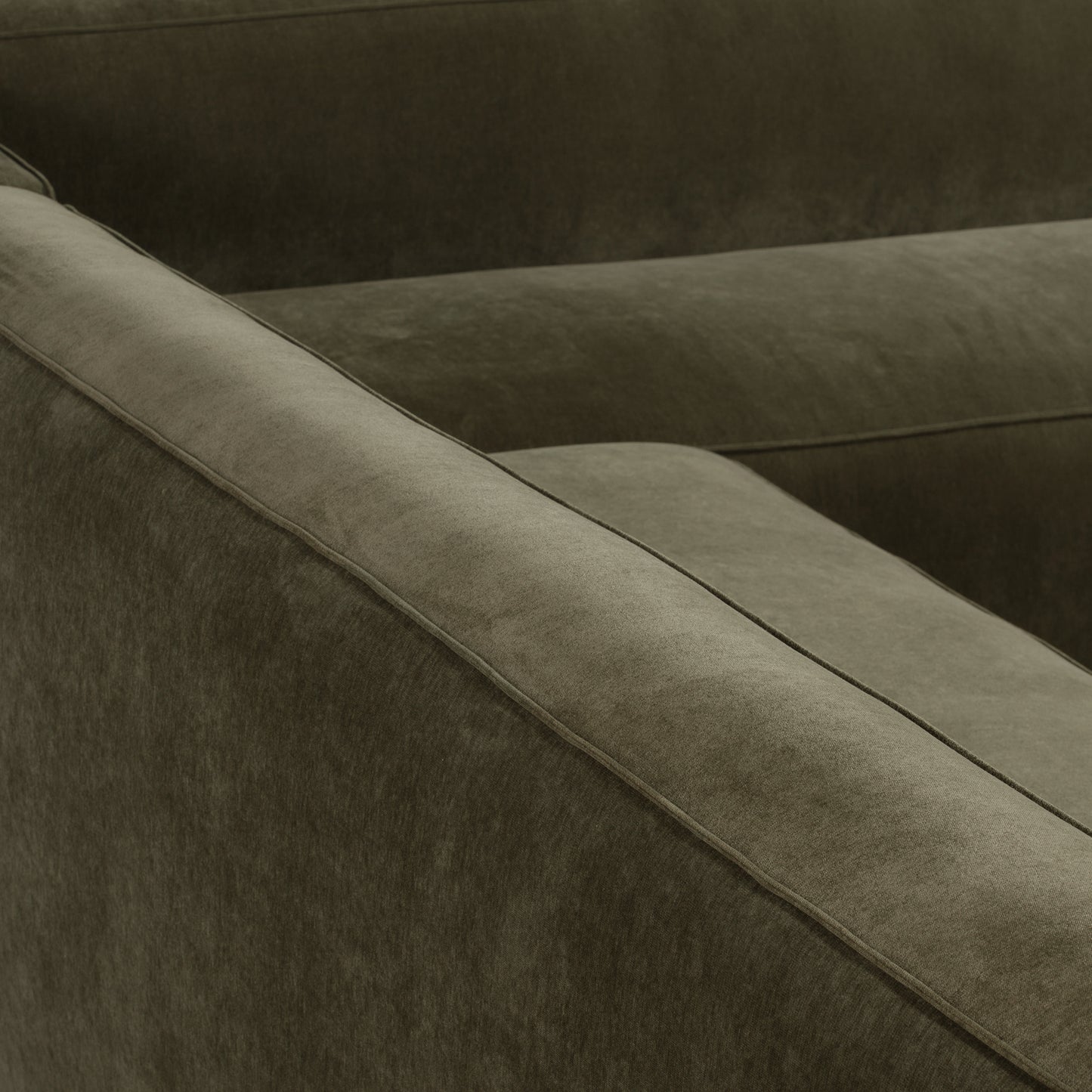 Piazza 124.5" L-Shaped Sectional