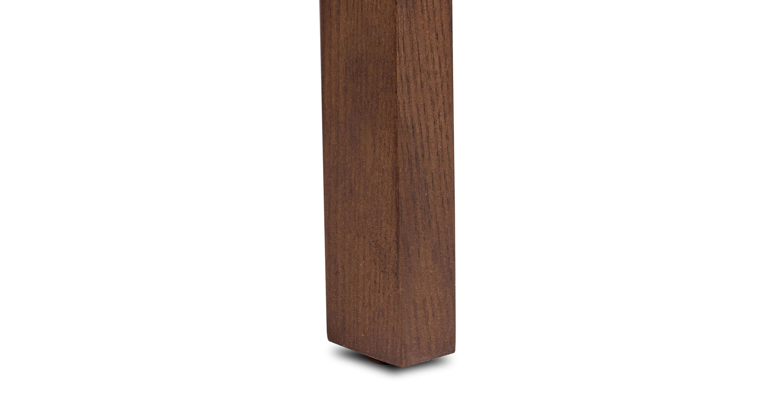 Oscuro Brown