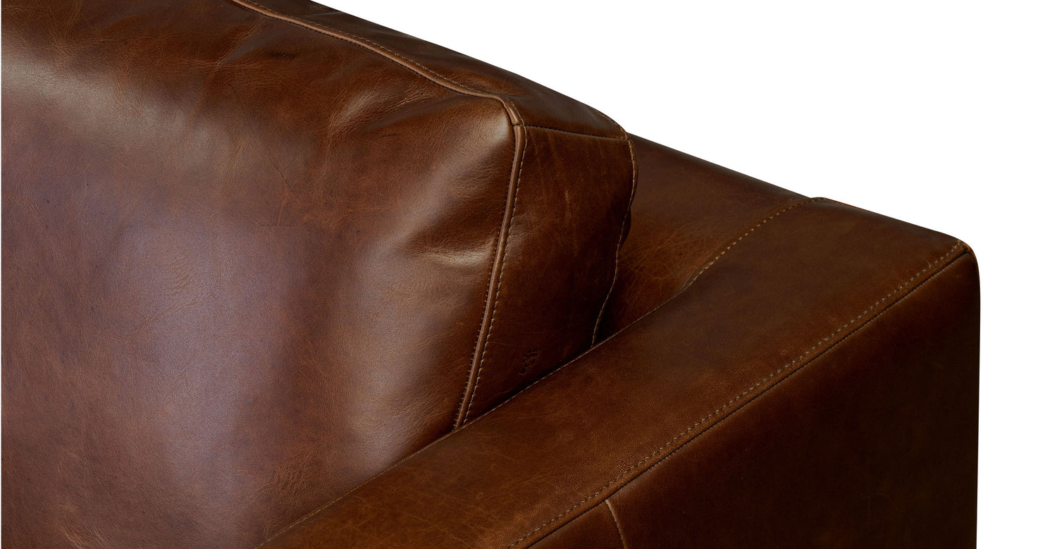 Oscuro Brown