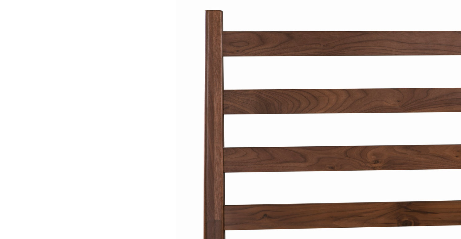 Walnut/Queen