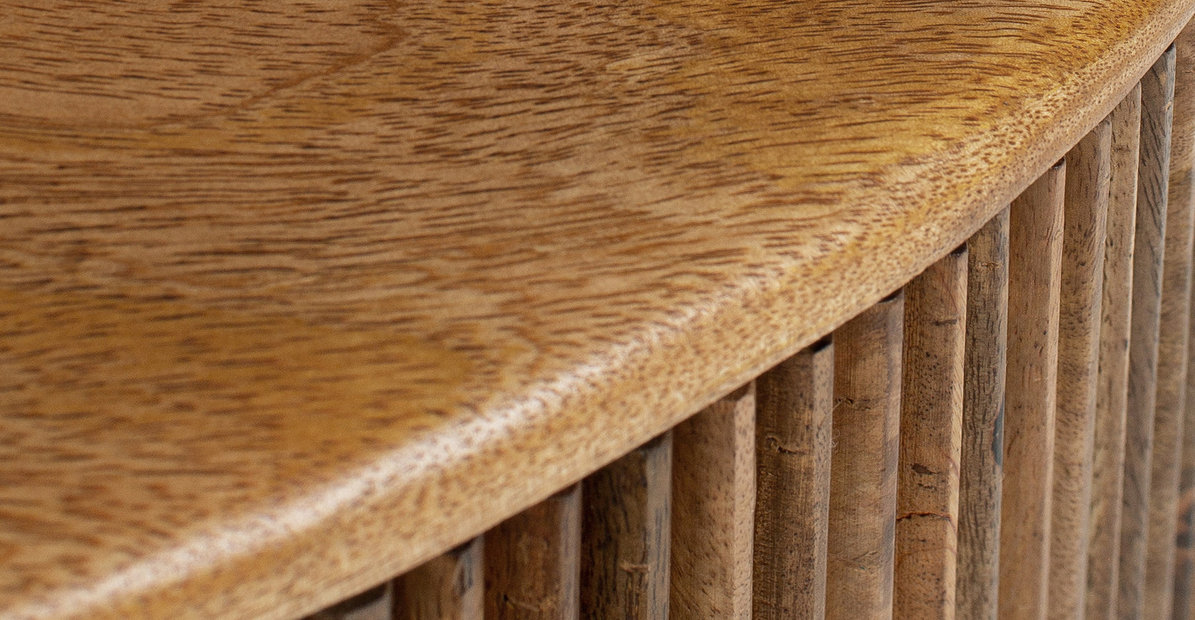 Deja 35" Round Coffee Table with Storage Poly & Bark