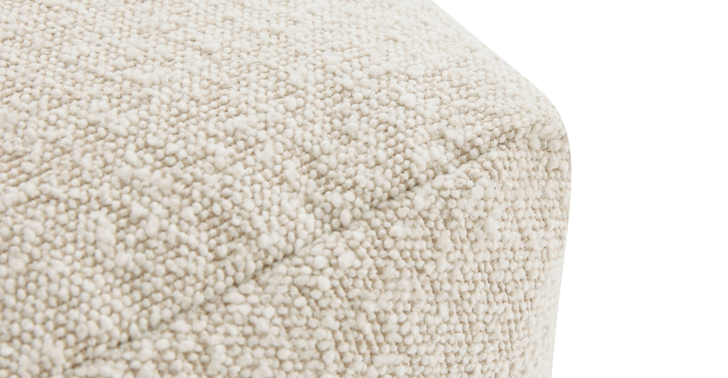 Crema White Boucle